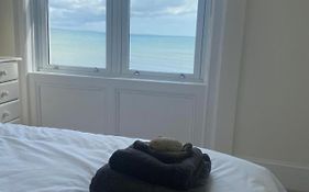 Seaview Promenade Apartment